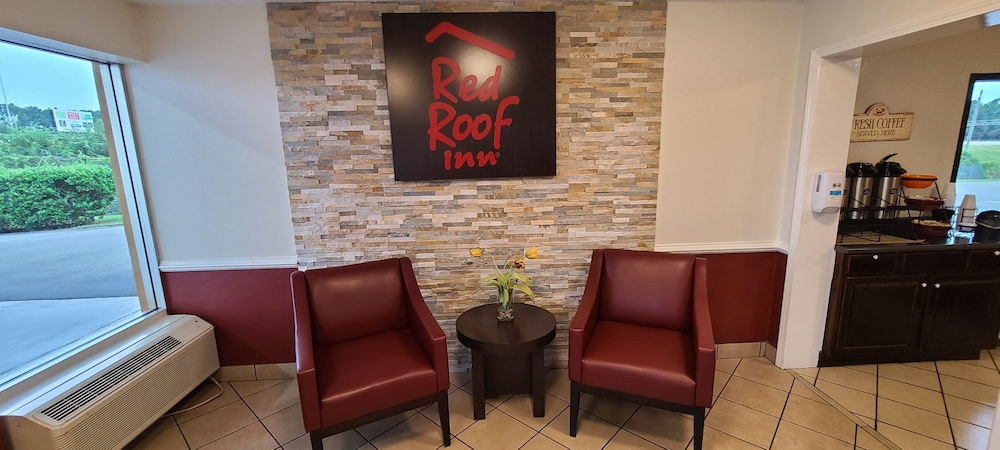Econo Lodge Tifton 16/19