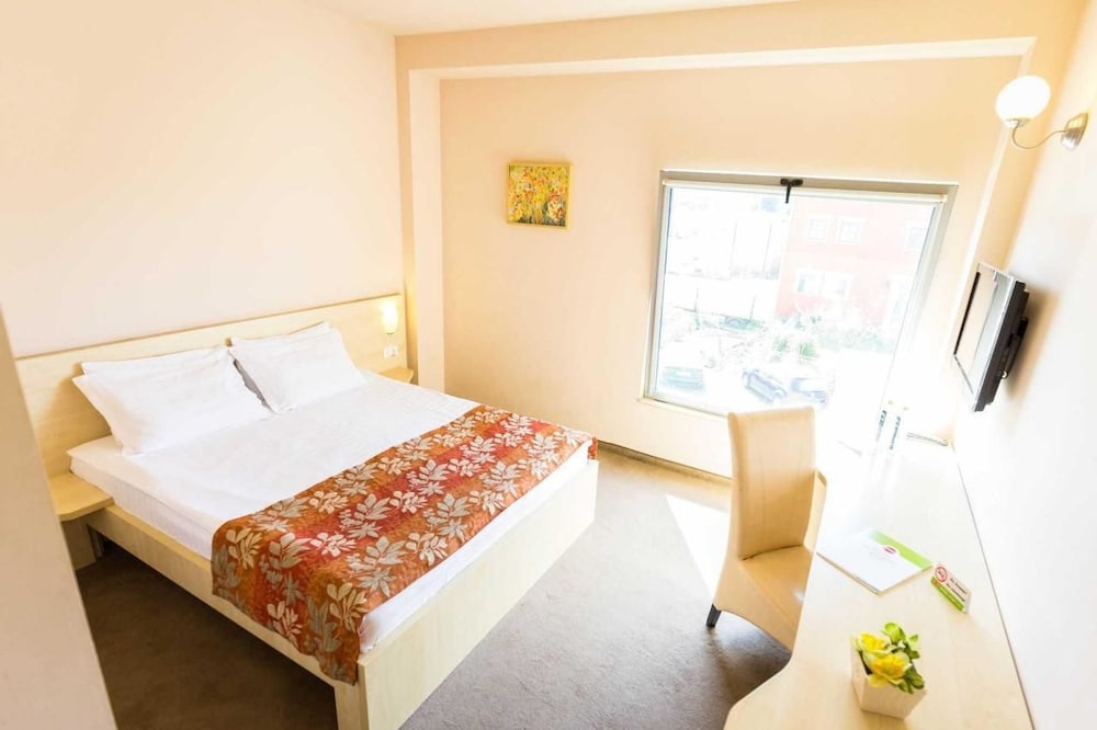 Drachenhaus Stop Hotel 6/22