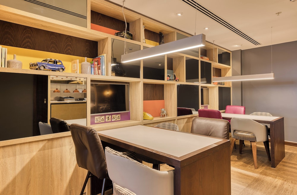 Premier Inn London Docklands (Canning Town) 36/48