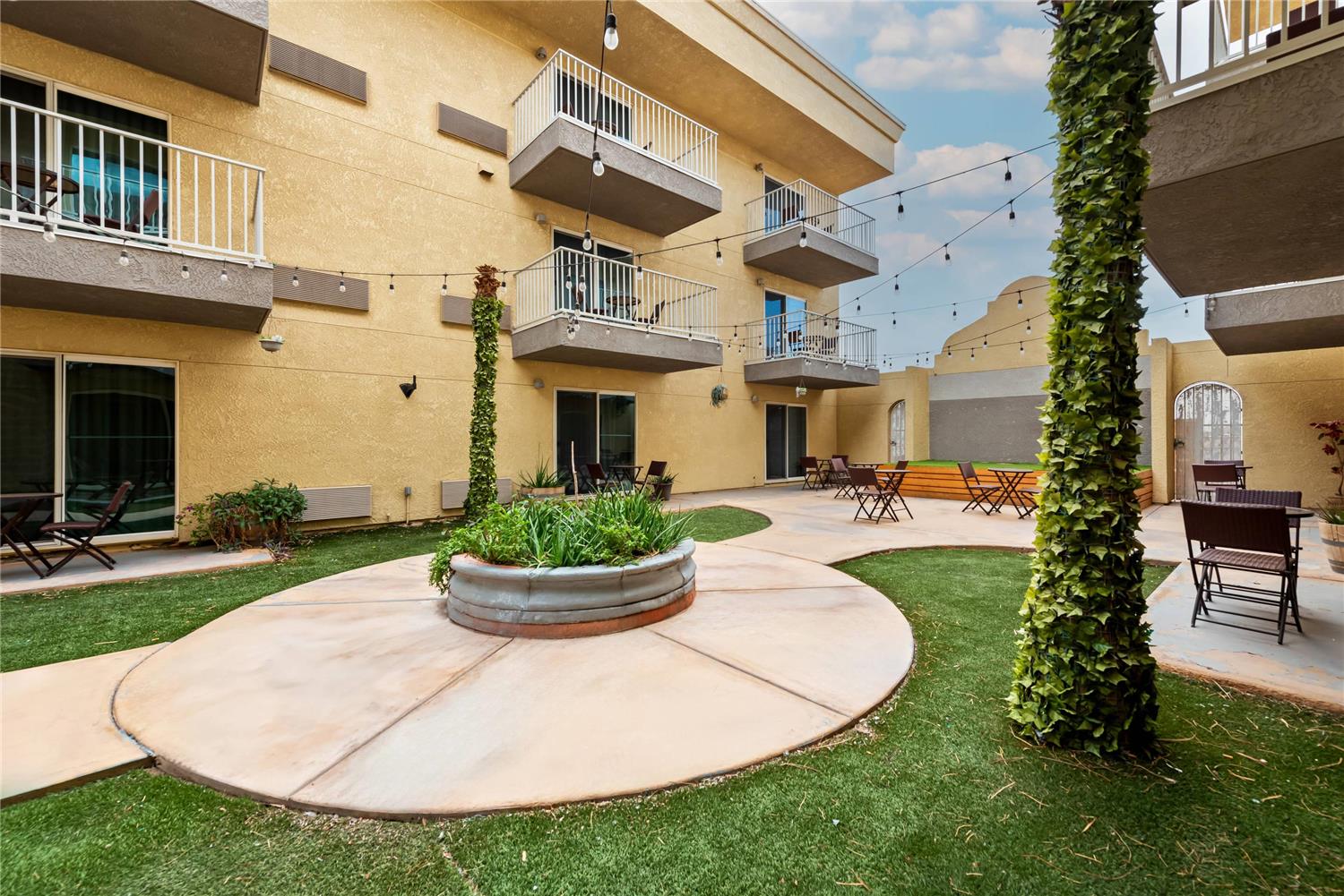 MainStay Suites El Centro I-8 22/23