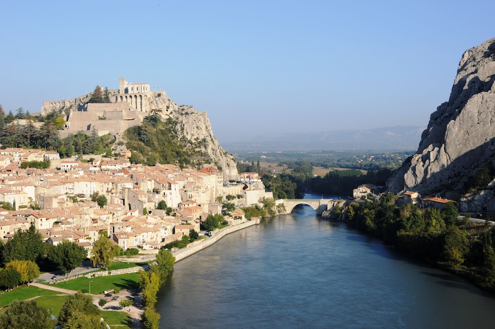 Ibis Budget Sisteron 44/52
