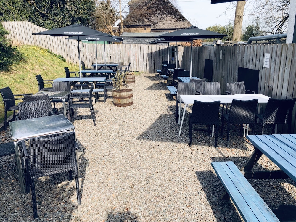 The Drymen Inn 33/36