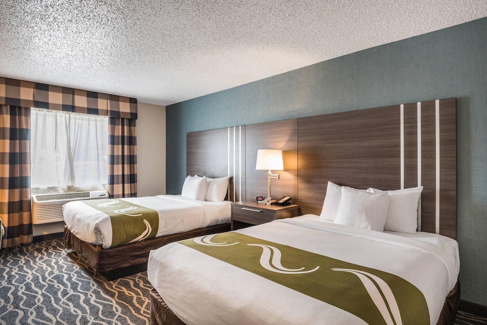 Quality Inn & Suites Missoula Westside 28/65