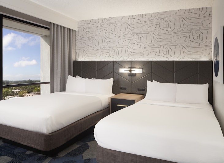 Embassy Suites by Hilton Palm Beach Gardens PGA Boulevard 5/11