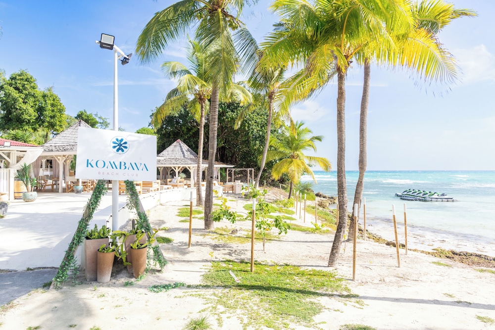 Pierre And Vacances Premium Les Tamarins 36/50