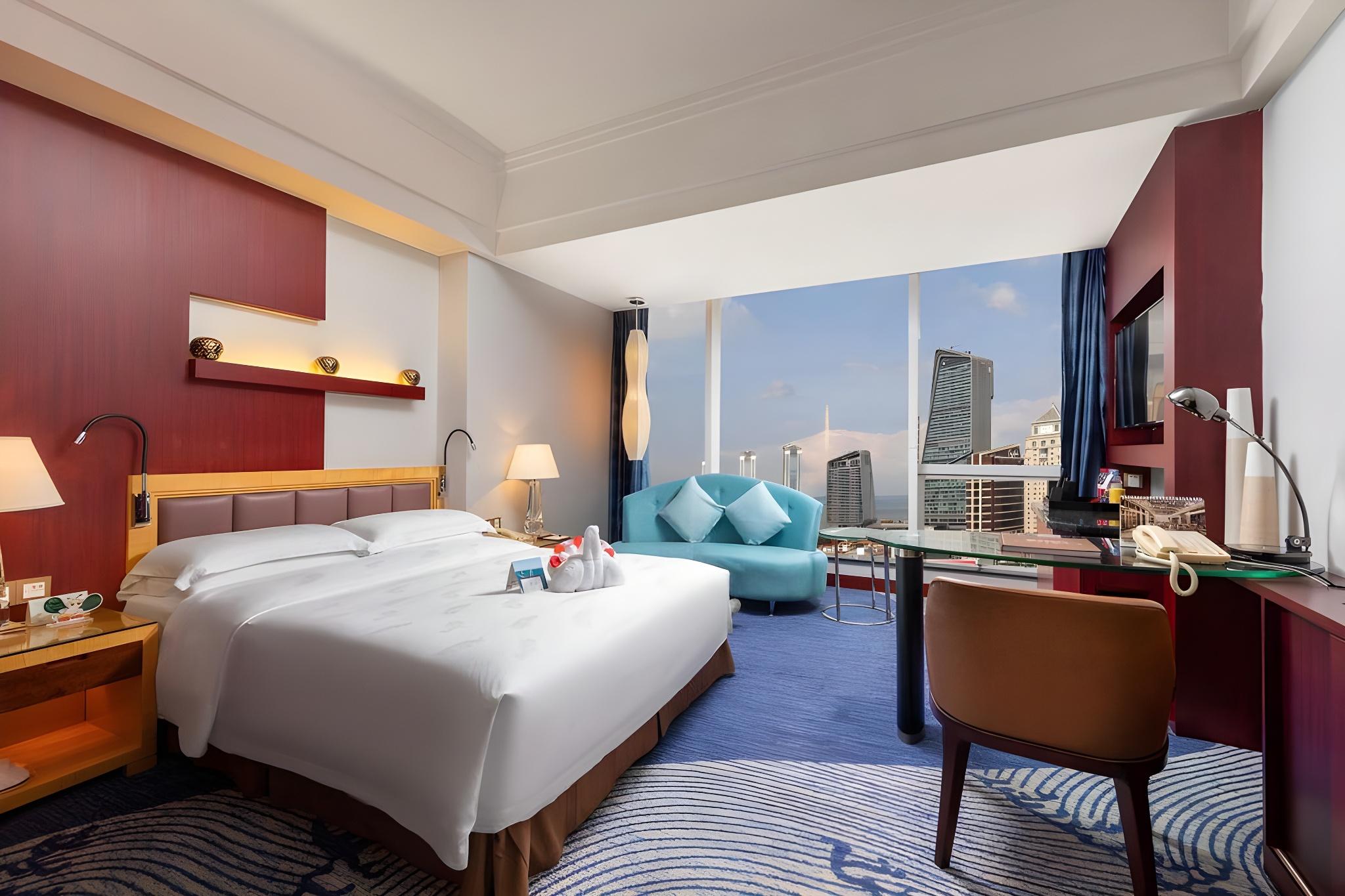 Deluxe, Queen Bed, Sea View, Panoramic Floor