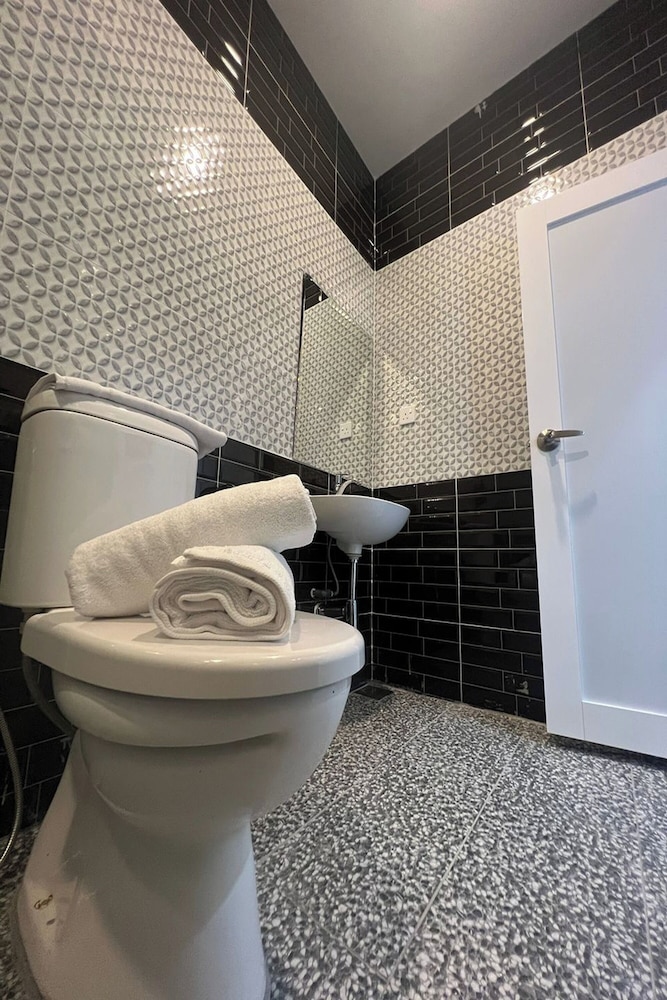 M S Hotel Tengku Kelana KTM Klang 31/31