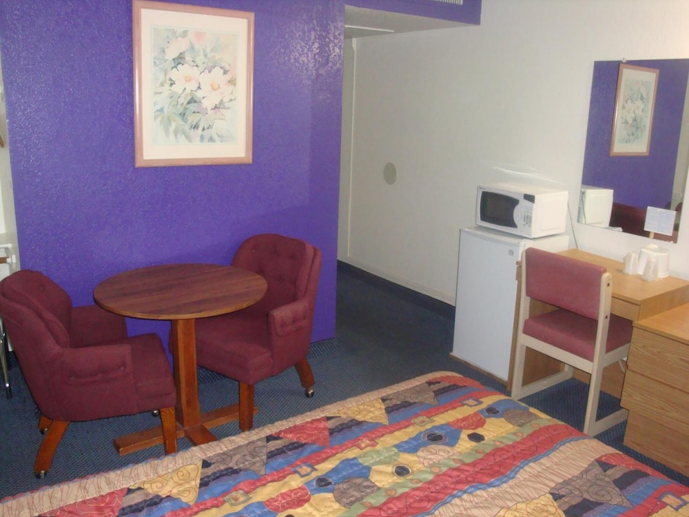 Travelers Inn by Hotel O Lake Havasu City 12/36