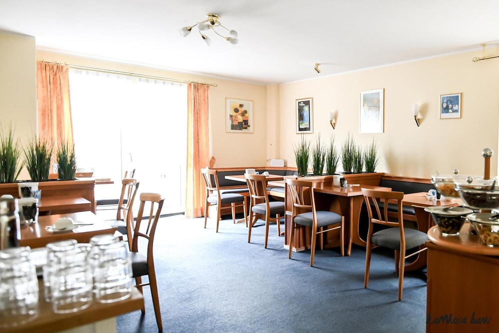 Hotel Blutenburg 31/50