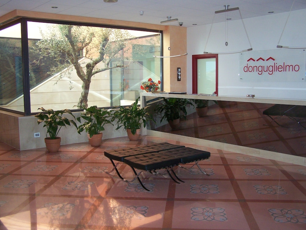 Hotel Don Guglielmo 8/50
