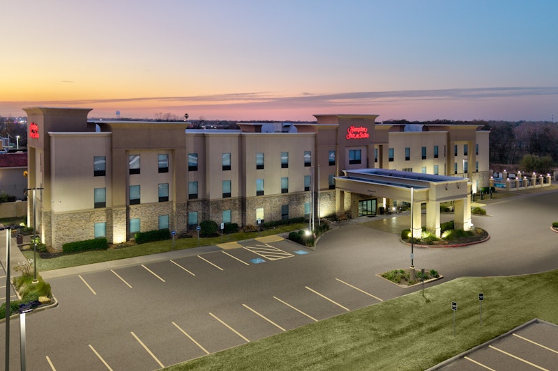 Hampton Inn and Suites Lake Jackson-Clute 5/41