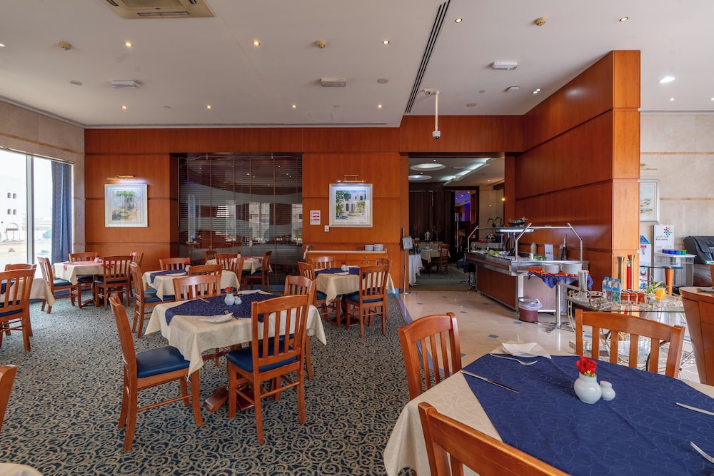 Lavender Hotel Sharjah 41/48