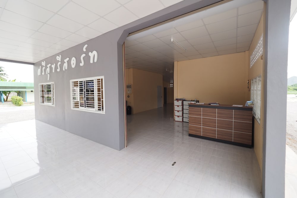 Golden Dragon Resort Kanchanaburi (ex Srisook Resort) 5/50