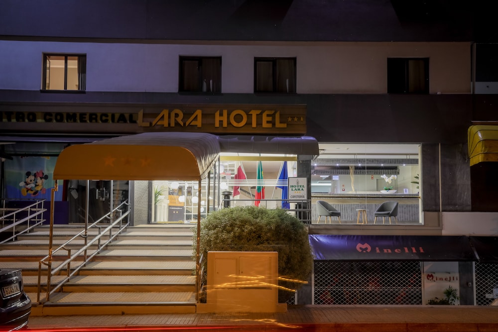 Lara Hotel 1/49