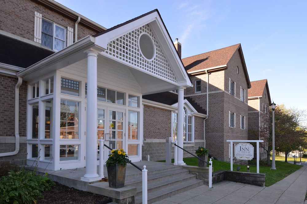 Inn at DePauw 13/15