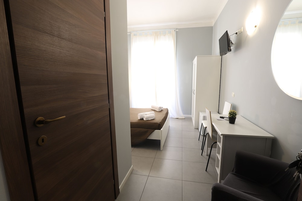Hotel Golden Milano 33/70