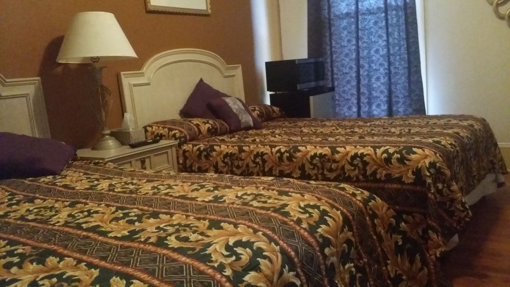 El Capitan Hotel 12/30