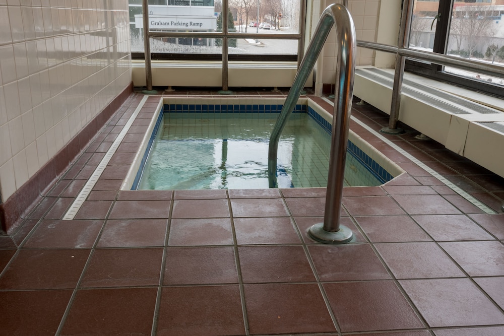 Kahler Inn and Suites - Mayo Clinic Area 33/60