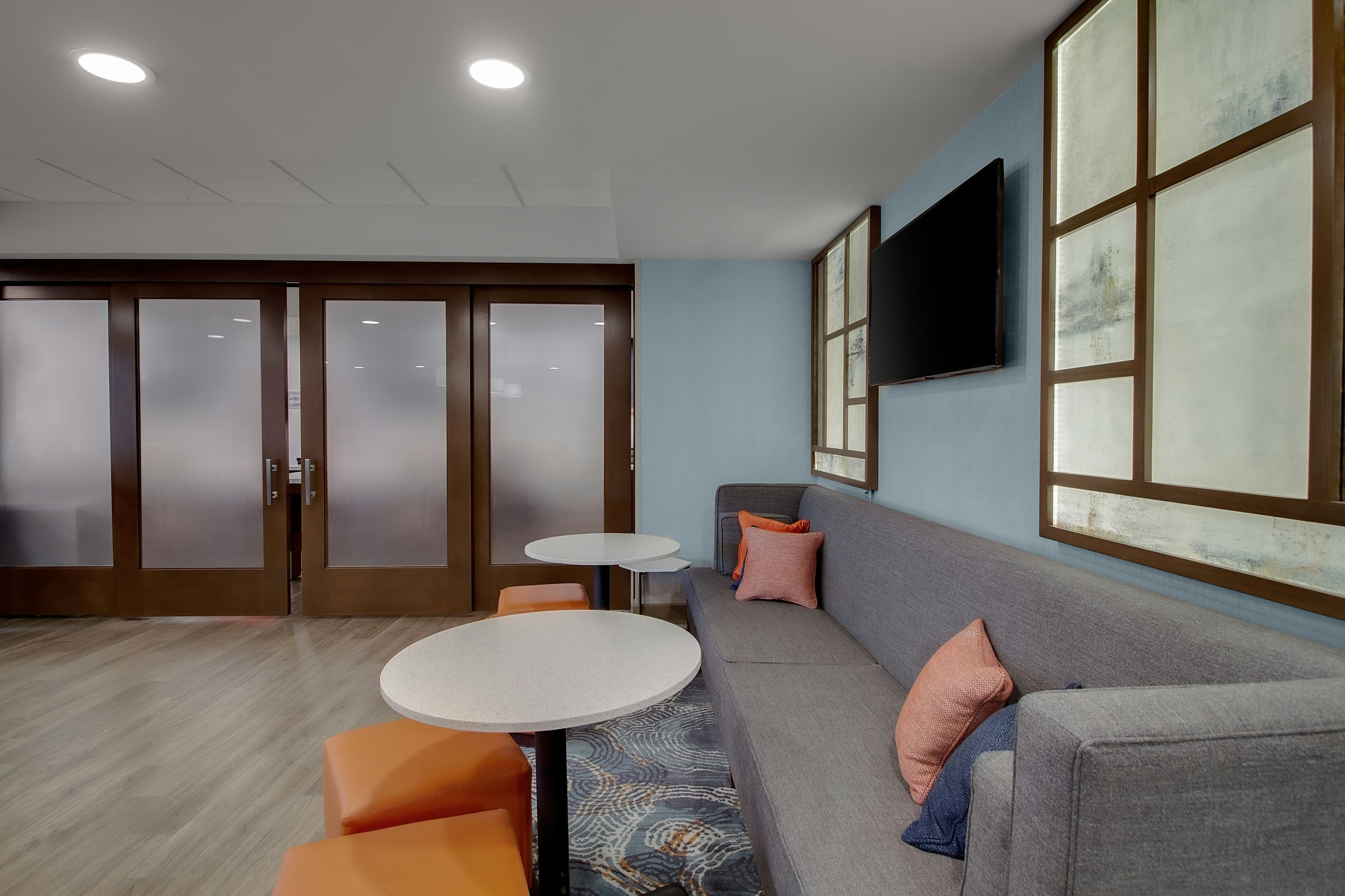 Hampton Inn Birmingham Colonnade 280 19/32