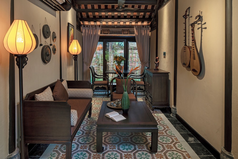 Ancient Hue Garden Houses 22/50