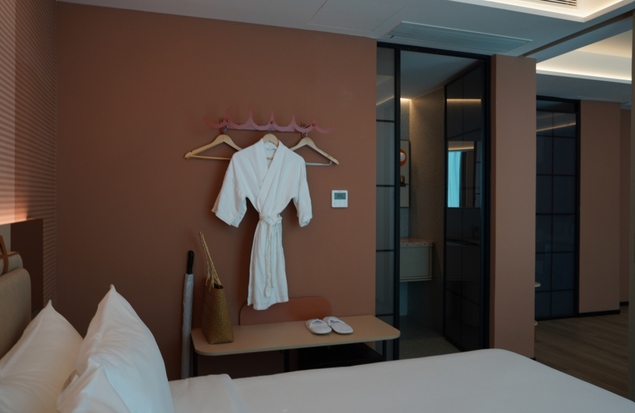 Leston Hotel 23/44