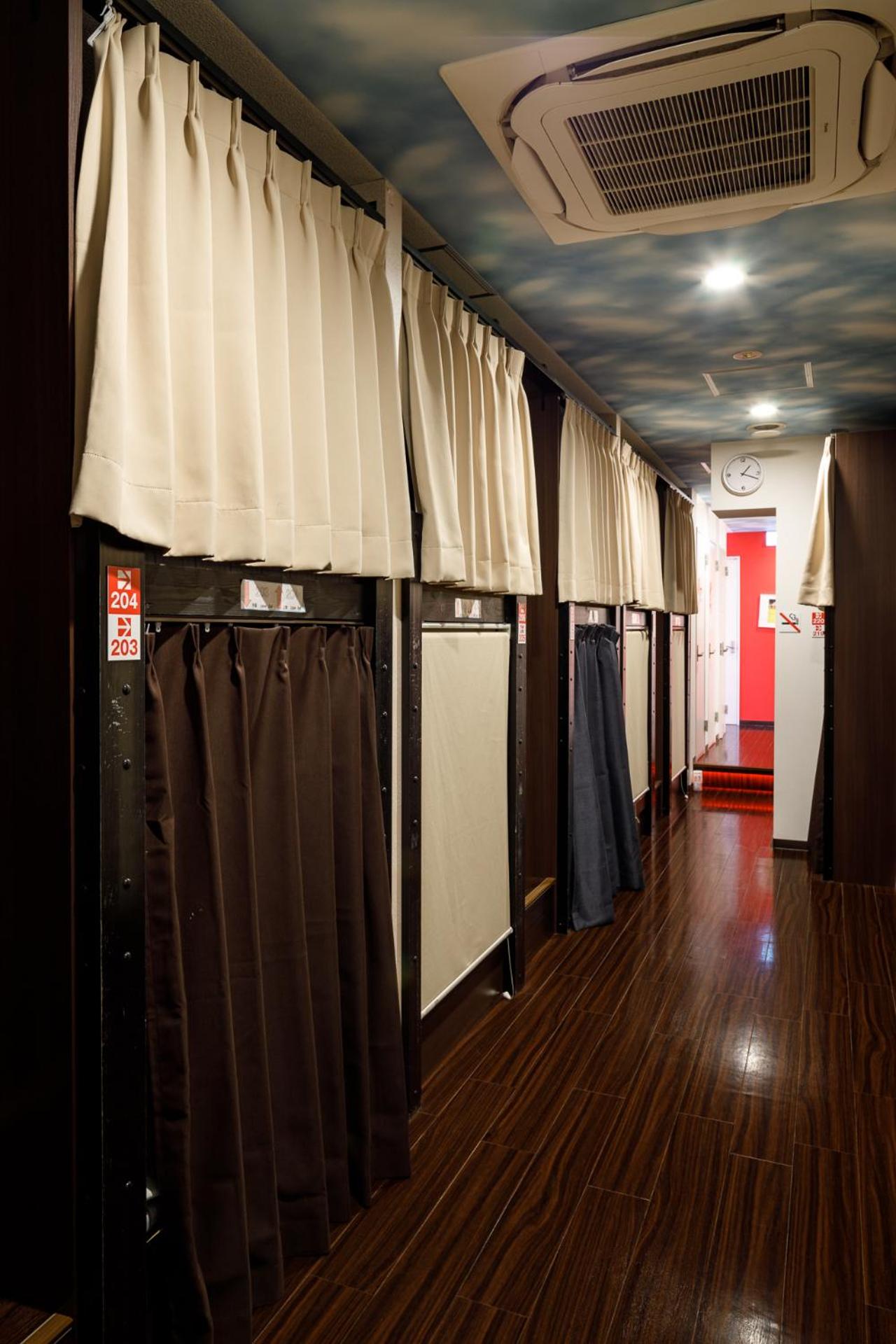 Female Dorm, Upper, Bunk Bed، Hotel Owl Tokyo - Hostel 5/8