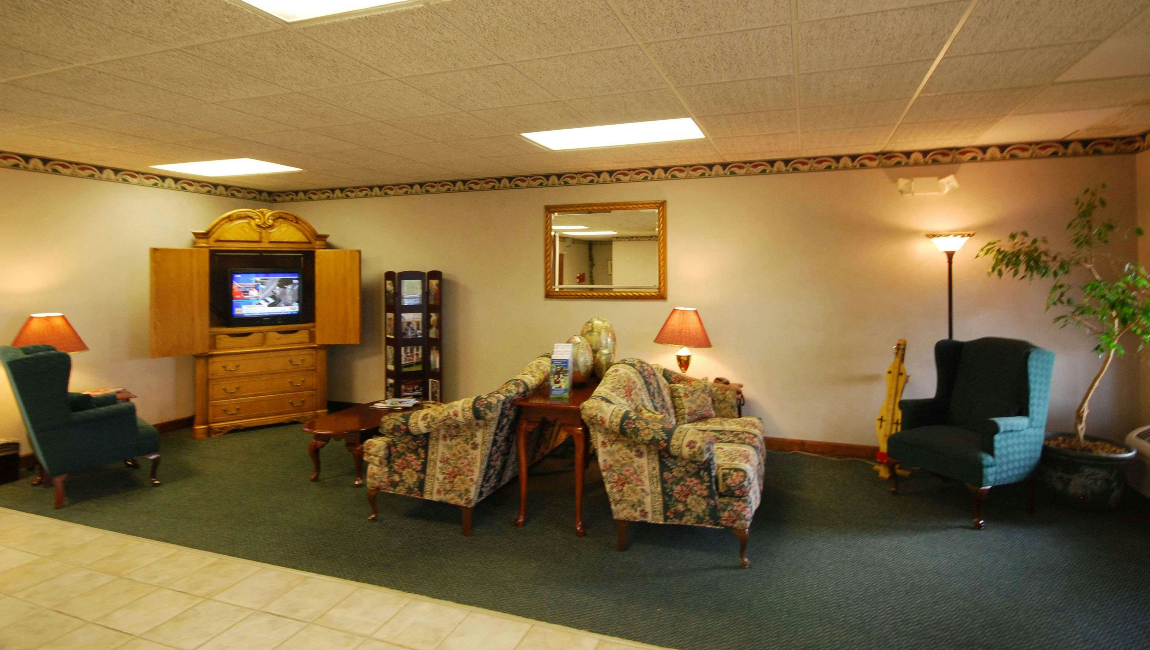 BEAVER DAM INN 10/15