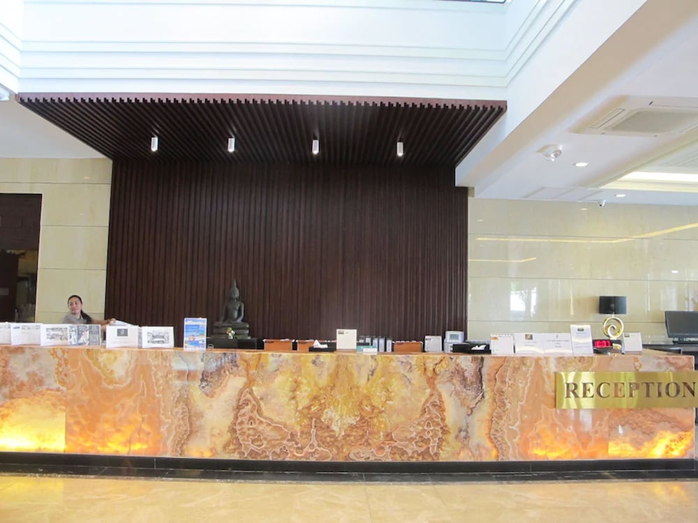 MARCH HOTEL PATTAYA 2/42