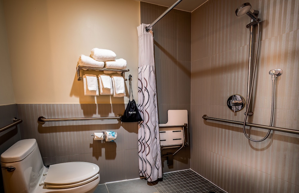 La Quinta Inn Suites By Wyndham Times Square South 20/60