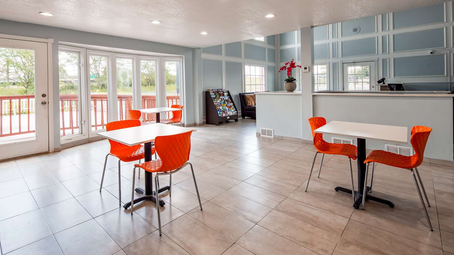 SureStay Hotel by Best Western Olathe 8/11