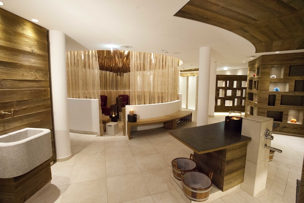 Hotel Latini 53/75