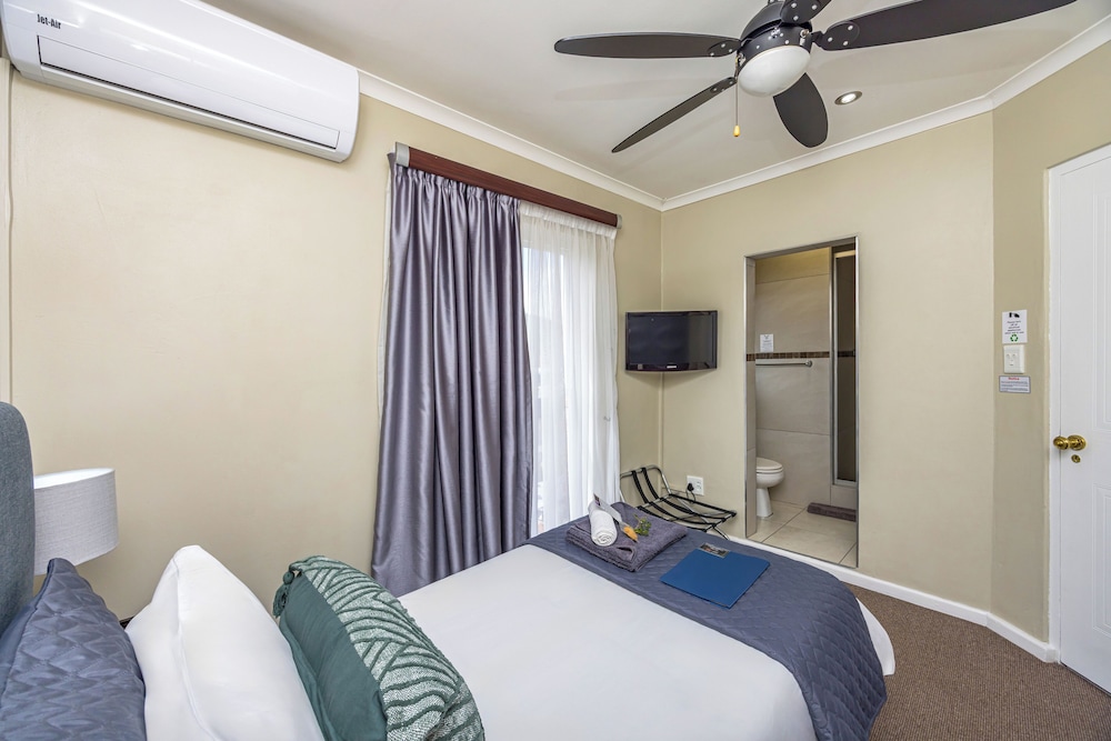 Plattekloof Premium Lodge 12/50