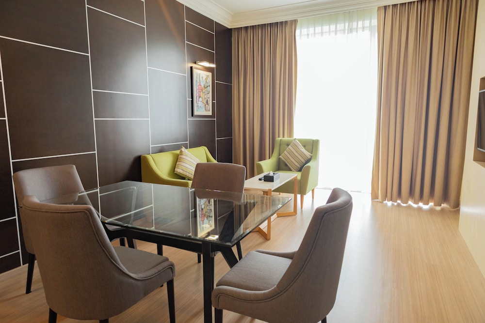UCSI HOTEL KUCHING 47/72