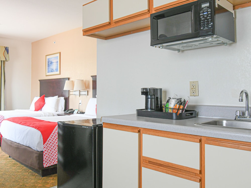 Baymont by Wyndham Houston Brookhollow 46/80