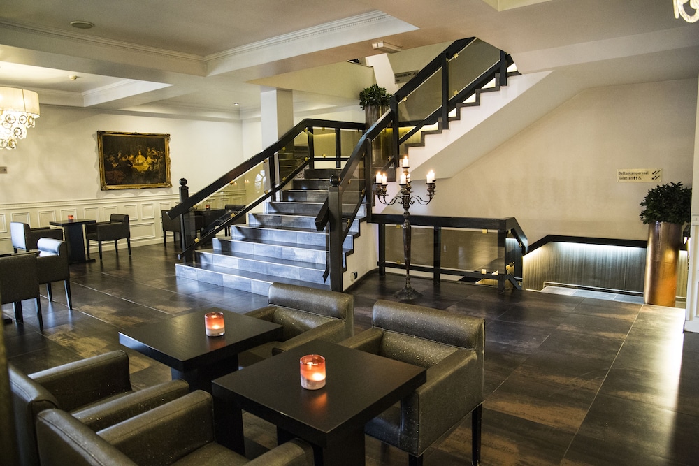 HOTEL MOERS VAN DER VALK 26/65
