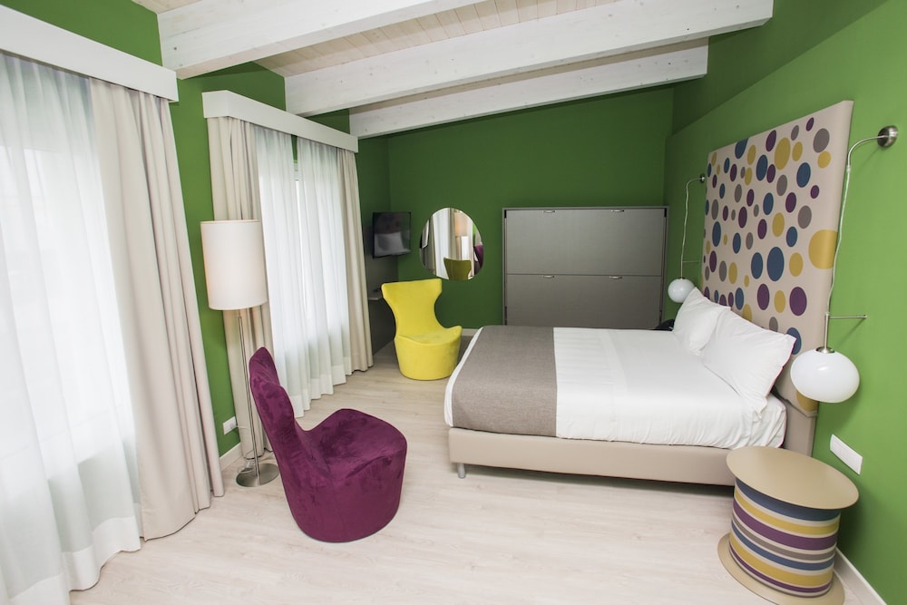 Diamante Mhotel 30/76