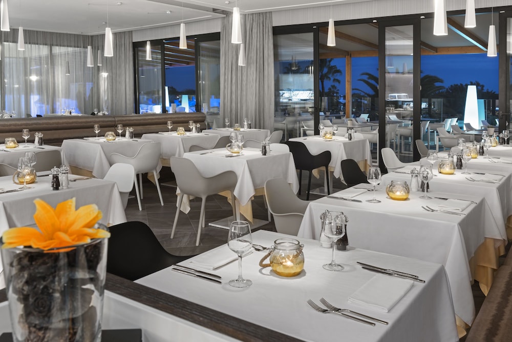 Elba Premium Suites - Adults Only 44/54