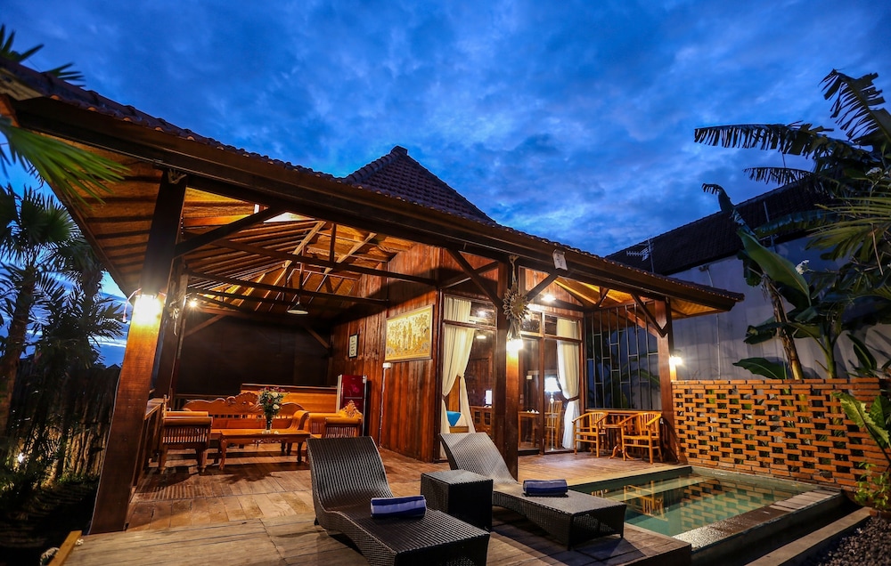 Kampung Canggu 2/50