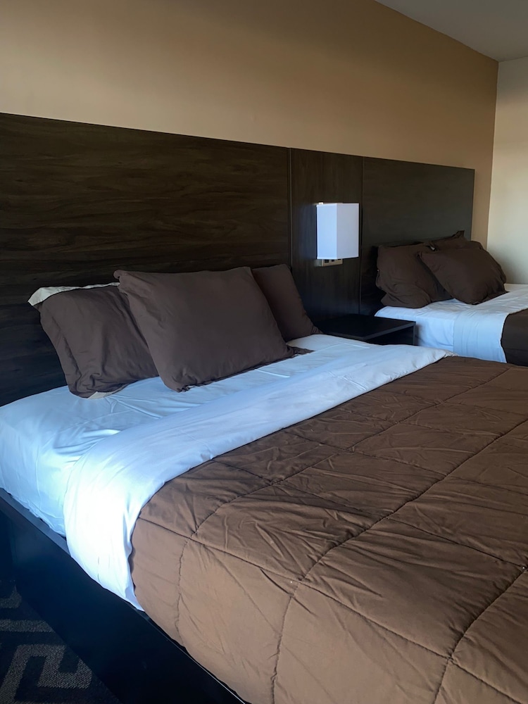 غرفة بسريرين كوين، Falls Lodge by the Falls 7/10