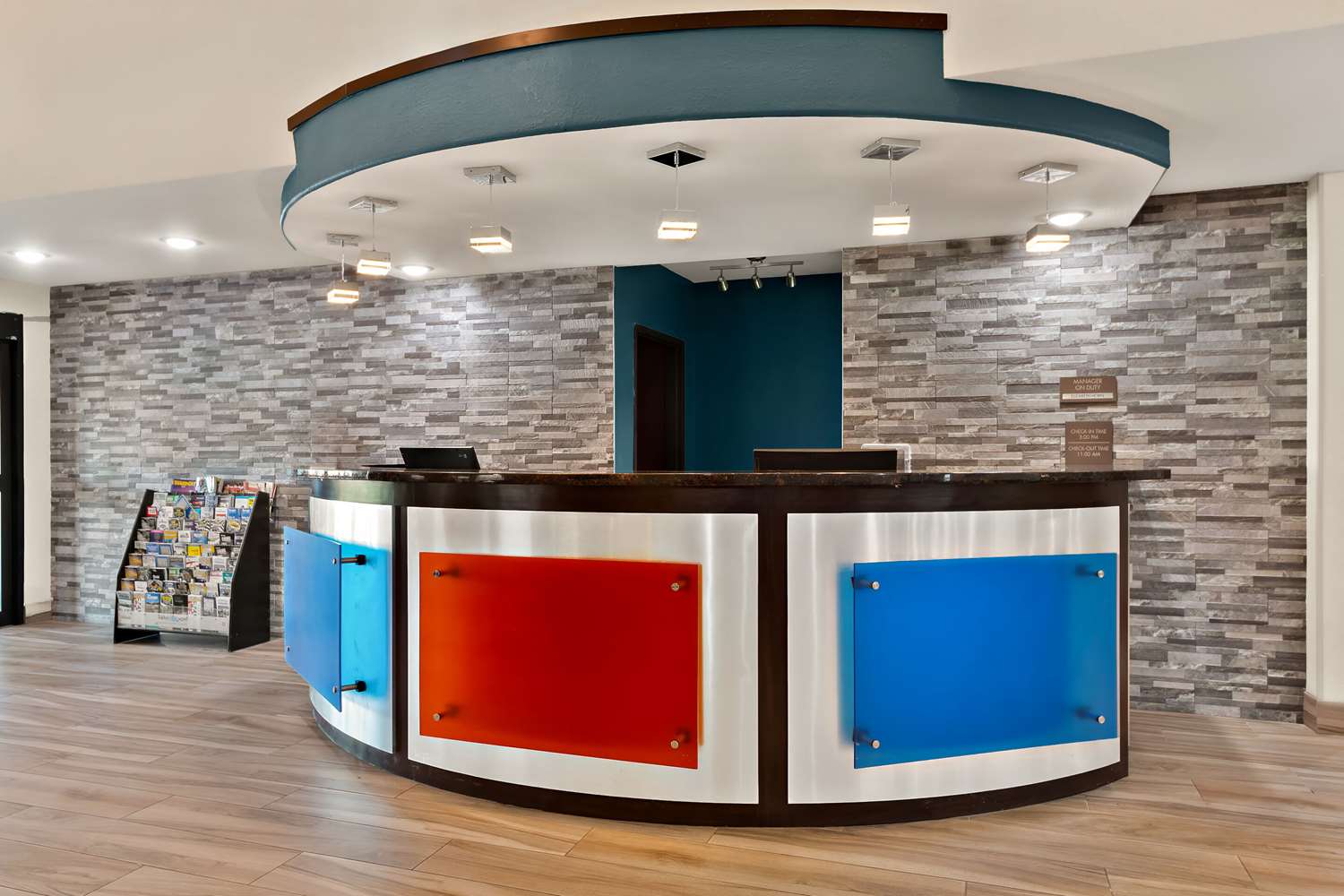 Comfort Suites Bastrop 5/36