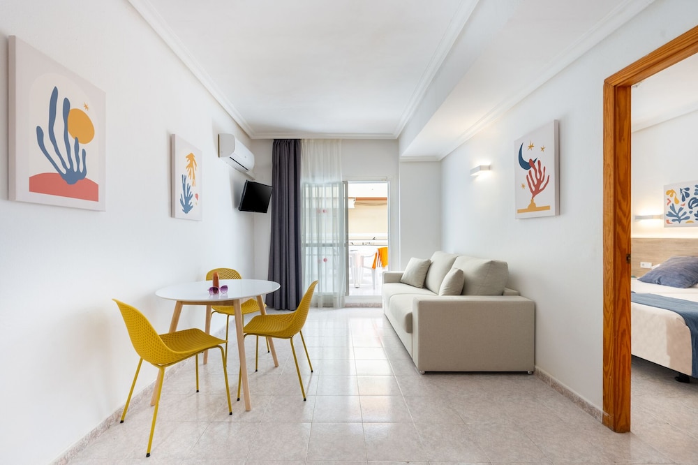 Vibra Lux Mar Aparthotel 30/48