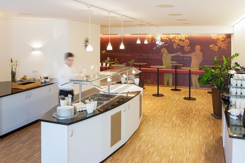 Caritas Tagungszentrum 7/50