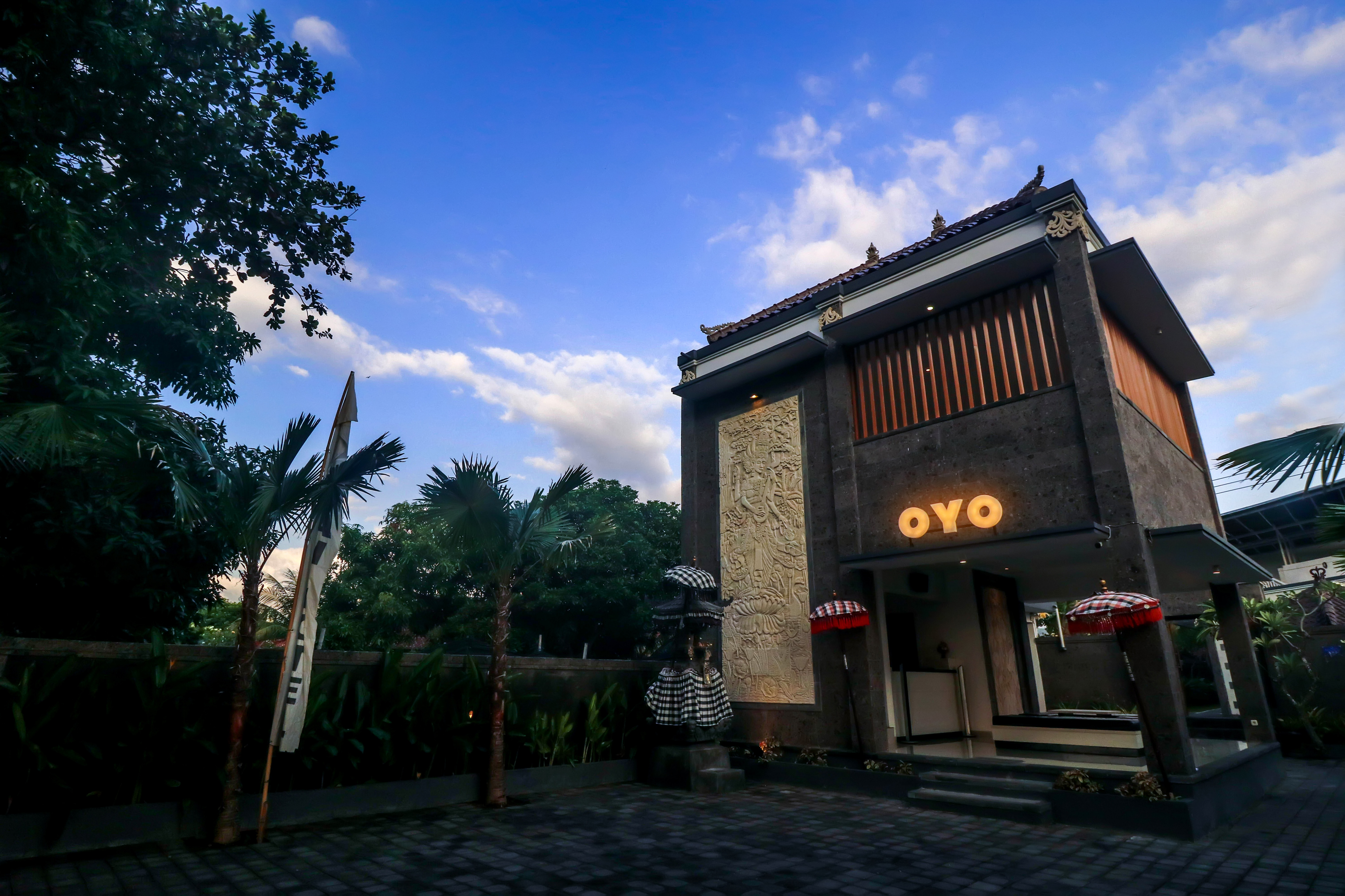OYO 1051 De Loran Hotel 1/38