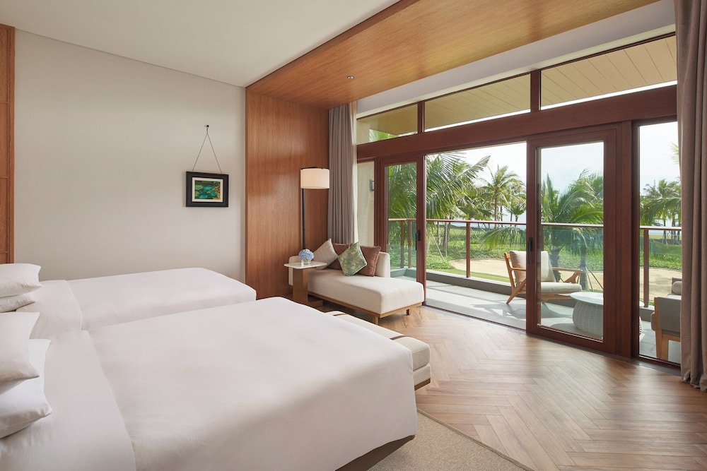 Grand Hyatt Shenzhou Peninsula 4/50