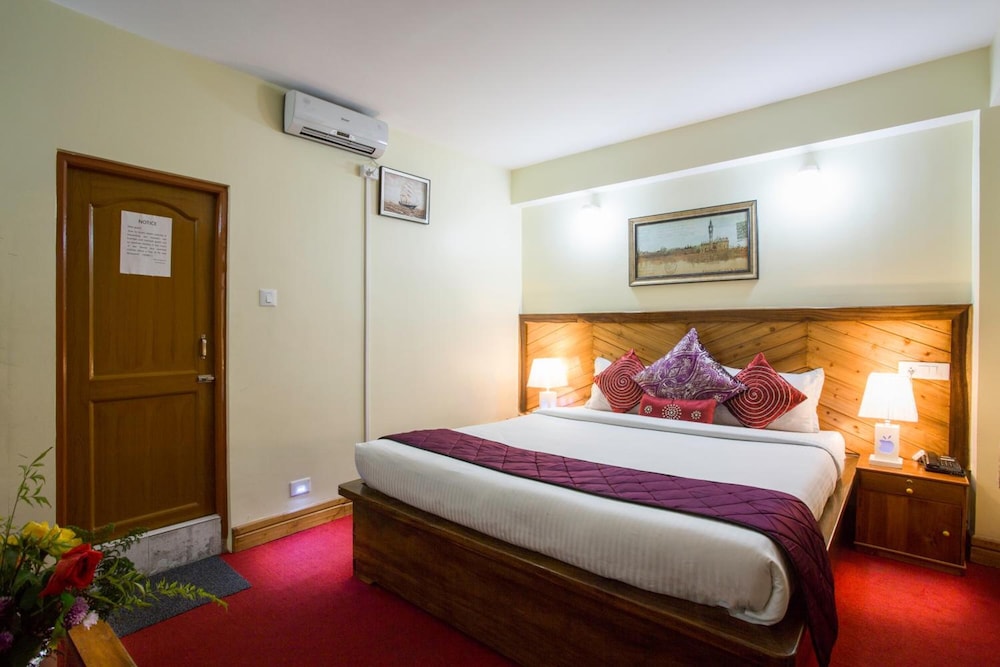 Oyo Rooms Cooch Behar Road 18/48