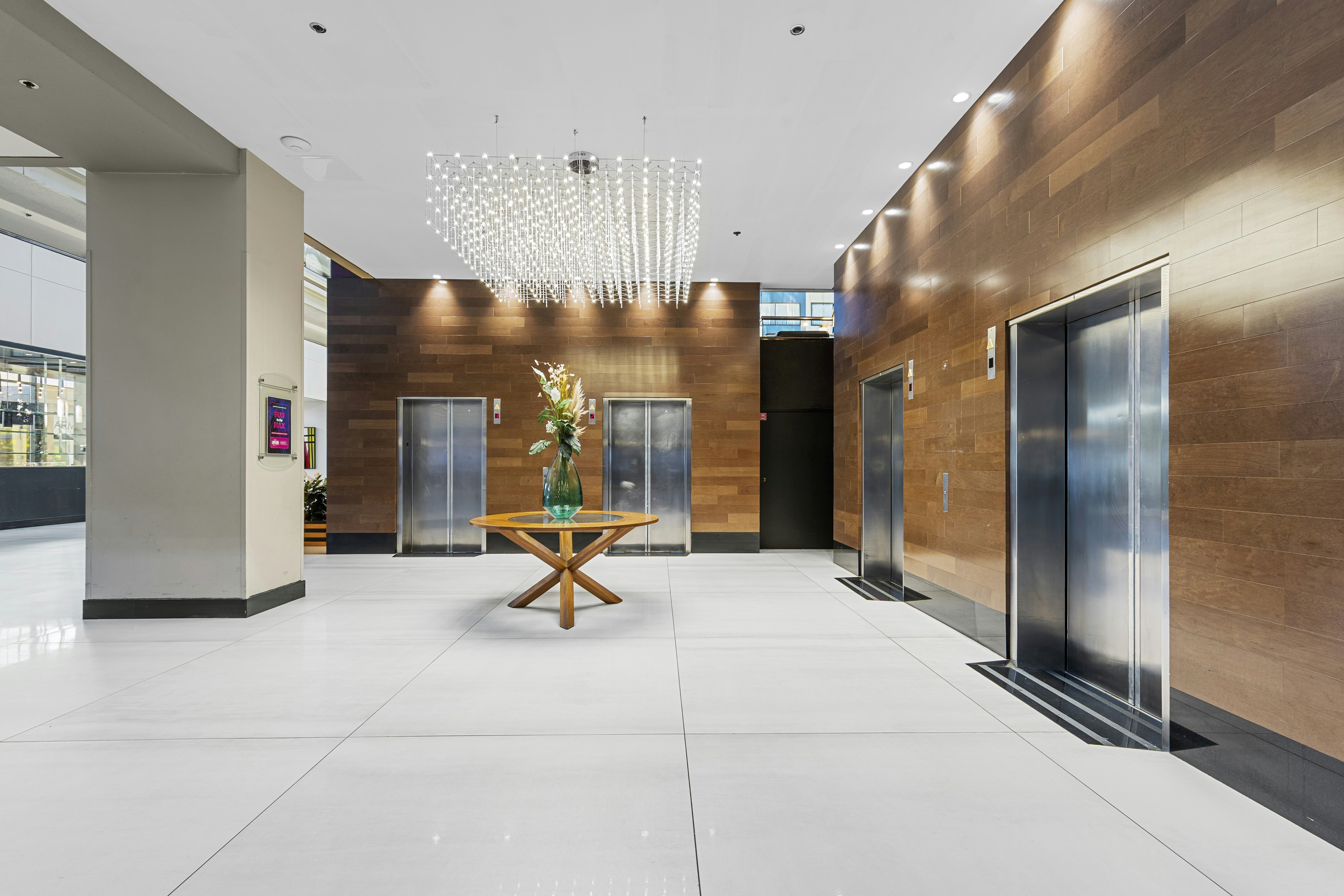 Lobby at The Armon Hotel & Conference, STAMFORD - CT