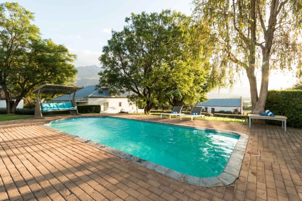 Swartberg Country Manor 39/49