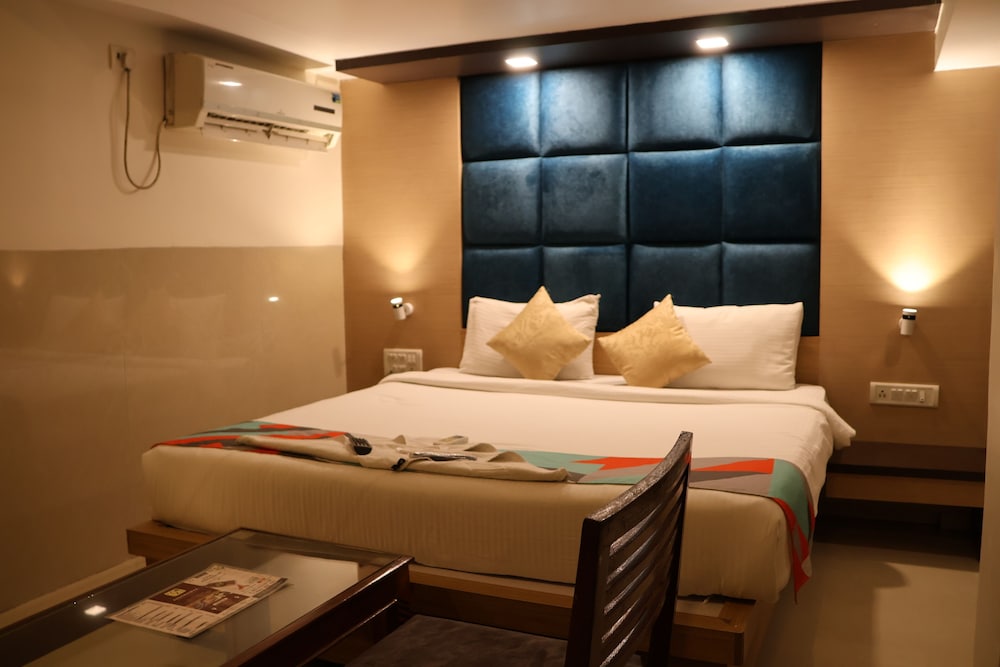 Hotel Aishwarya Residency 5/17