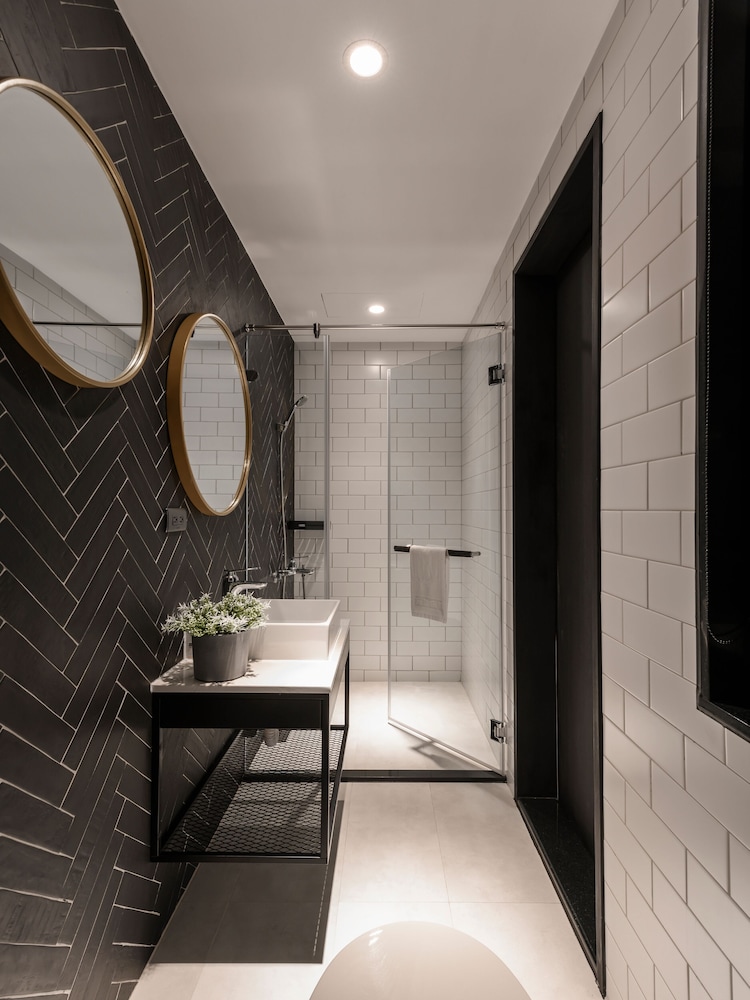 Hido Hotel I 52/54