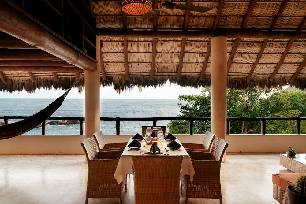 Zoa Hotel 50/67